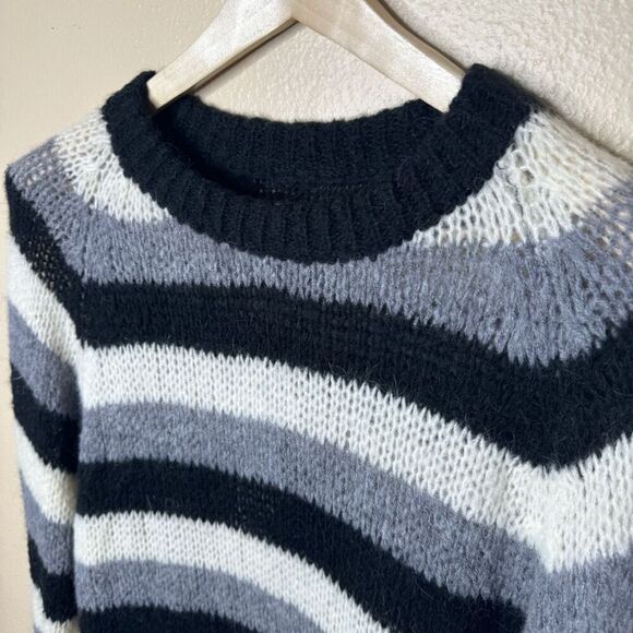 Zara Steven Meisel Sweater Women's Medium Striped Knitted Pullover Oversized NWT - Picture 4 of 13